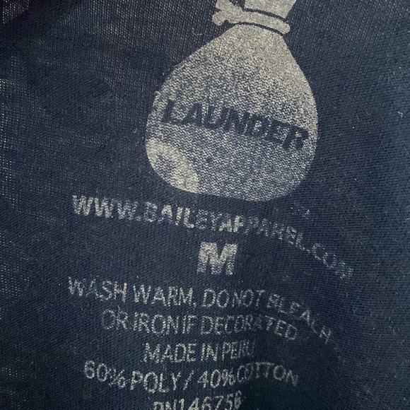 Fresh Champion Style Graphic Tee Shirt. Unisex Size Medium - Picture 5 of 6